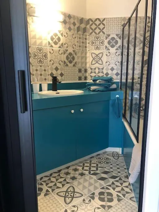 Studio Moderne, Terrasse Et Parking Romans-sur-Isere Apartment