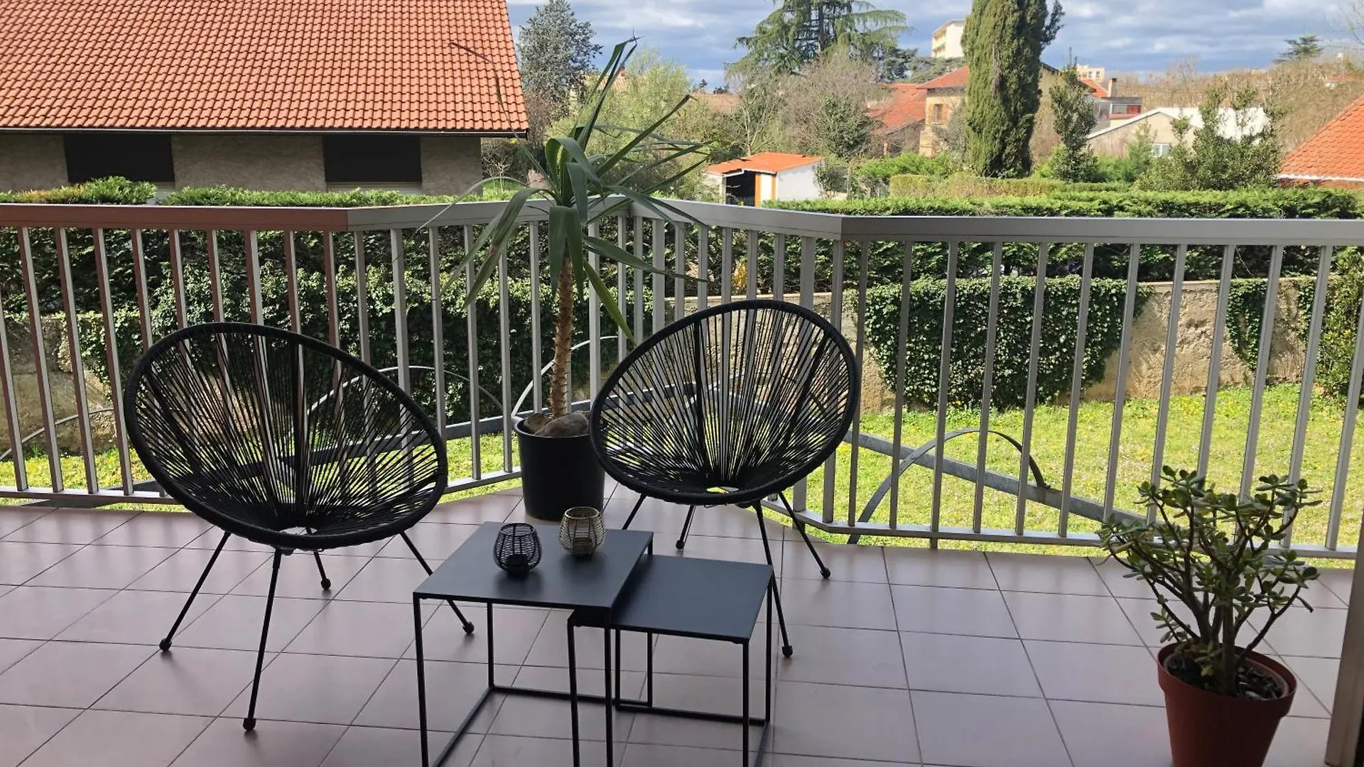 Studio Moderne, Terrasse Et Parking Romans-sur-Isere